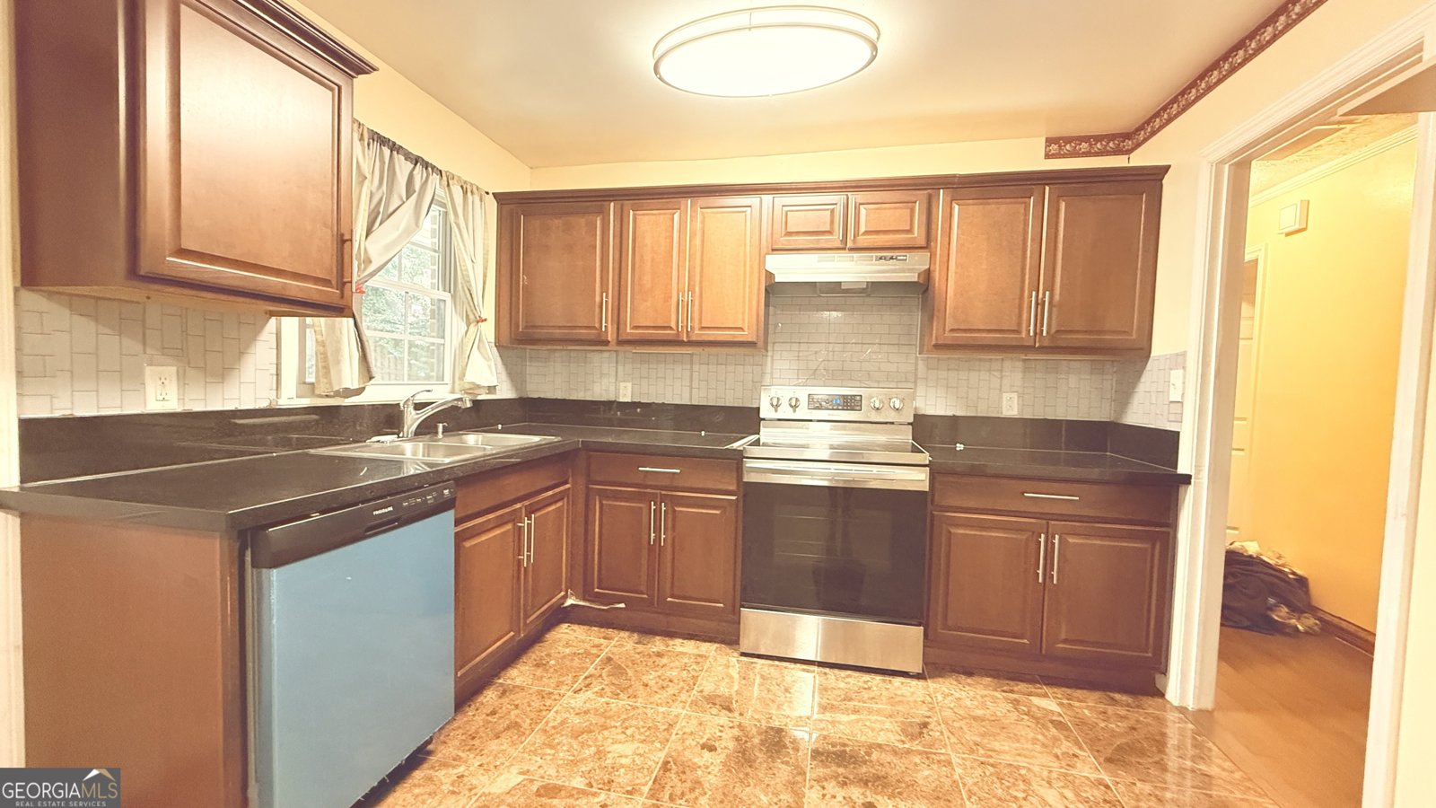 1367 Oakview Circle Forest Park - 13