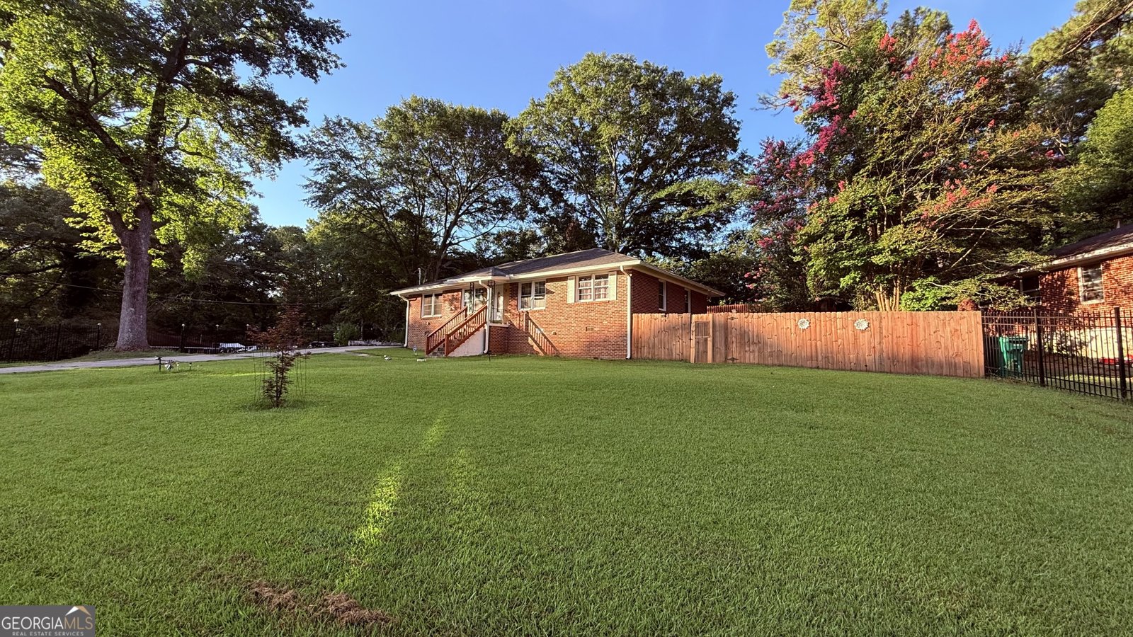 1367 Oakview Circle Forest Park - 3