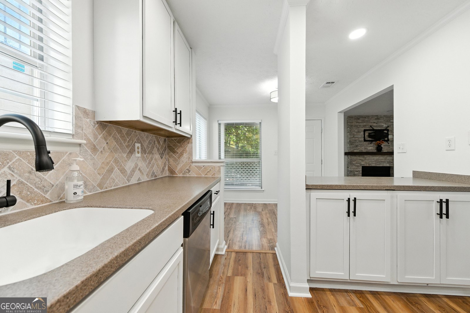 6806 Glenridge Drive Sandy Springs - 7