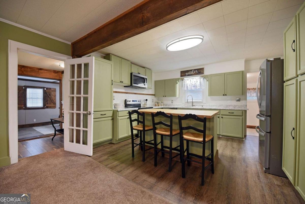 749 Hillcrest Drive Mccaysville - 19