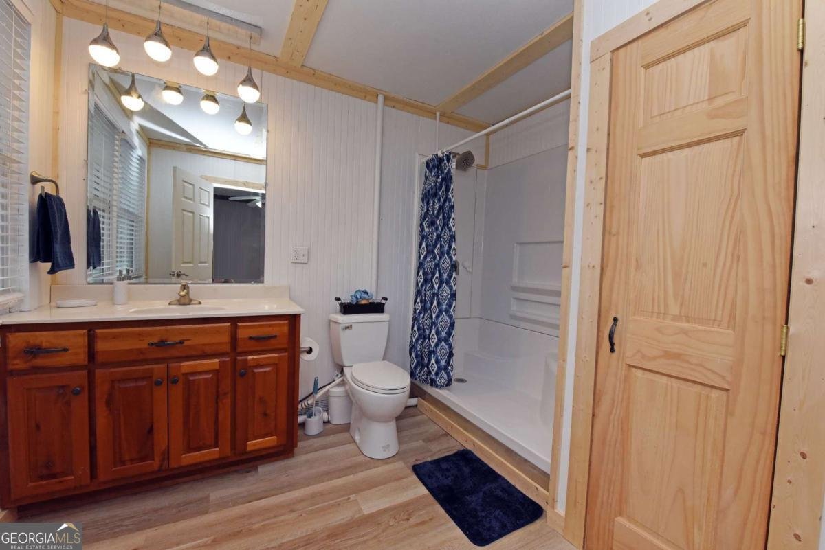 749 Hillcrest Drive Mccaysville - 24