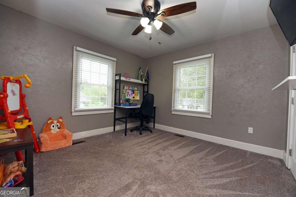 749 Hillcrest Drive Mccaysville - 29