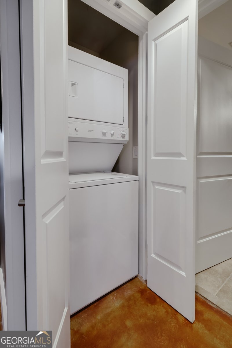 494 Baxter Street Athens - 34