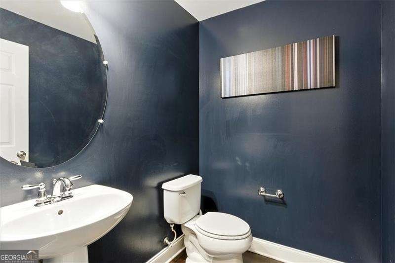 5045 Ridgemont Walk Atlanta - 28
