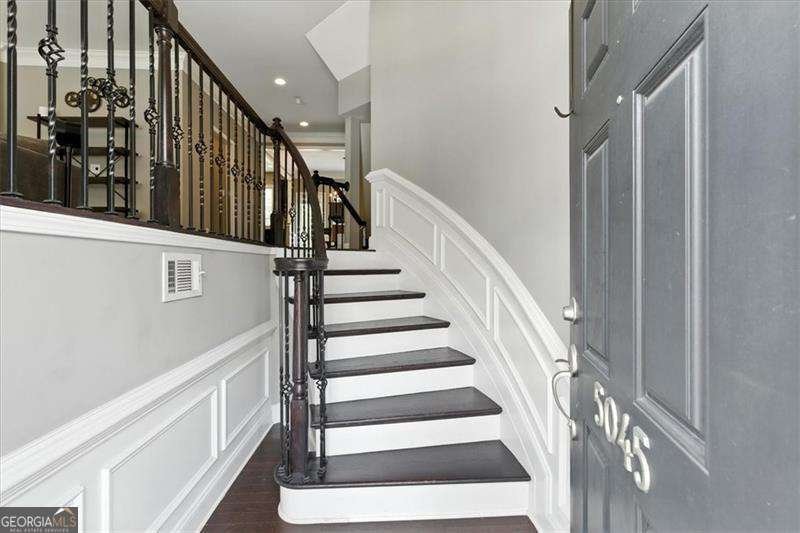 5045 Ridgemont Walk Atlanta - 3