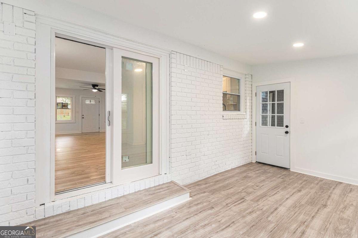 2110 Dobbins Drive Kennesaw - 14
