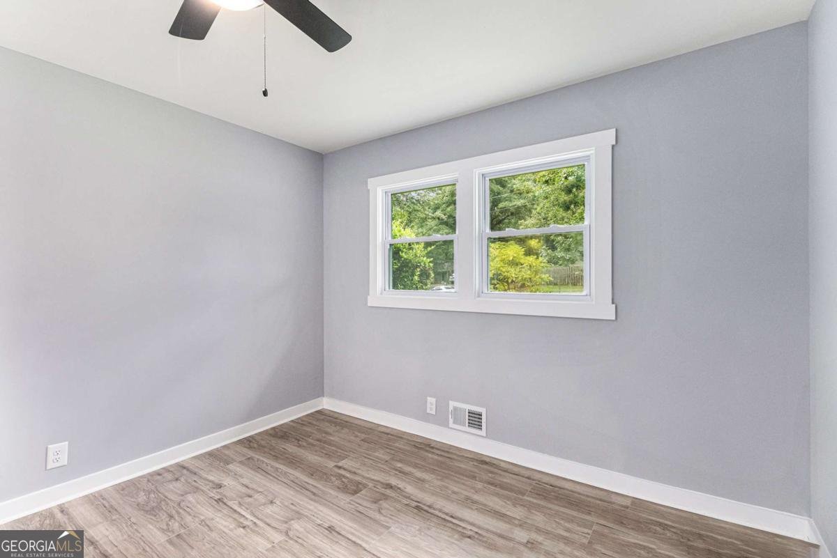 2110 Dobbins Drive Kennesaw - 19