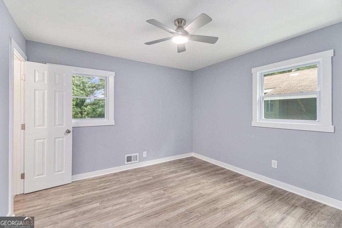 2110 Dobbins Drive Kennesaw - 21