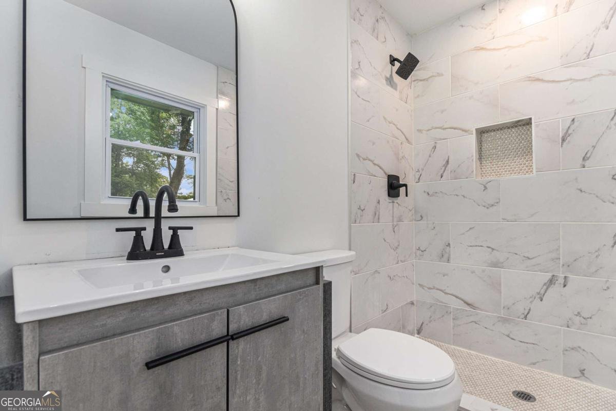 2110 Dobbins Drive Kennesaw - 23