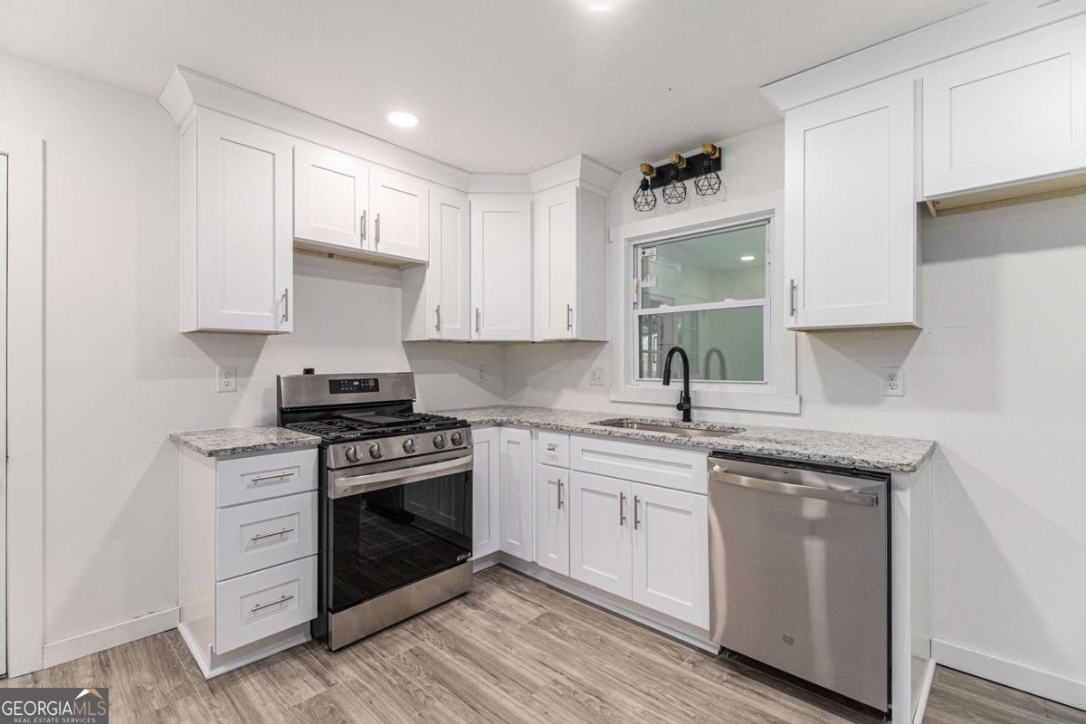 2110 Dobbins Drive Kennesaw - 8