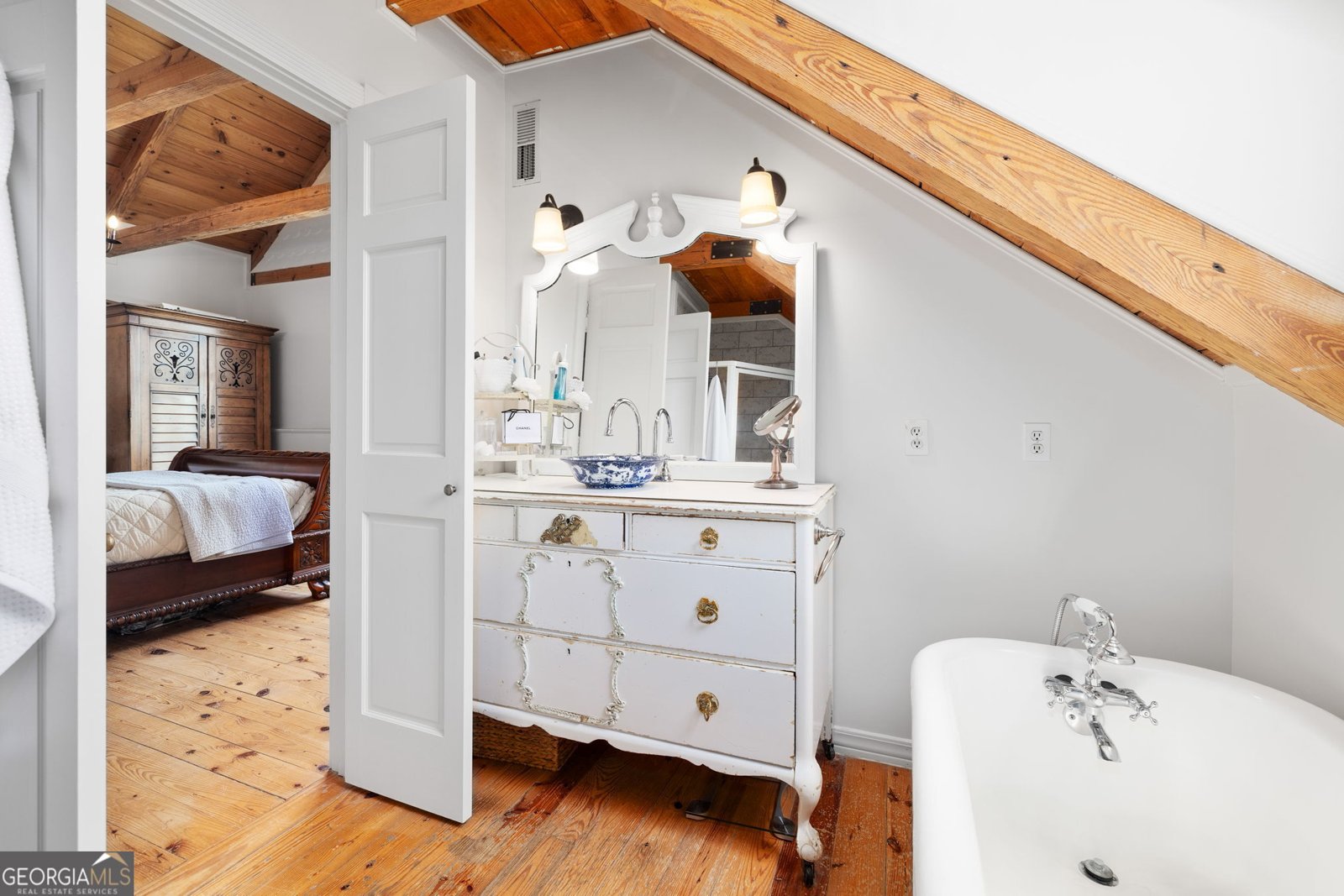 369 Dyer Farm Road Cleveland - 13