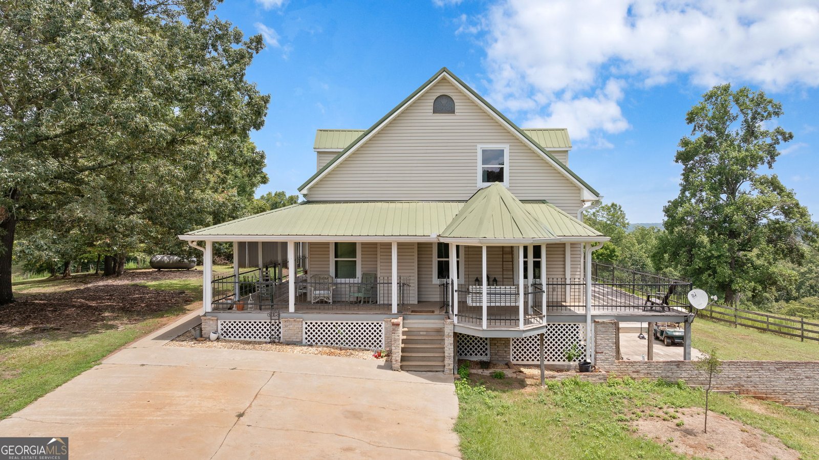 369 Dyer Farm Road Cleveland - 24