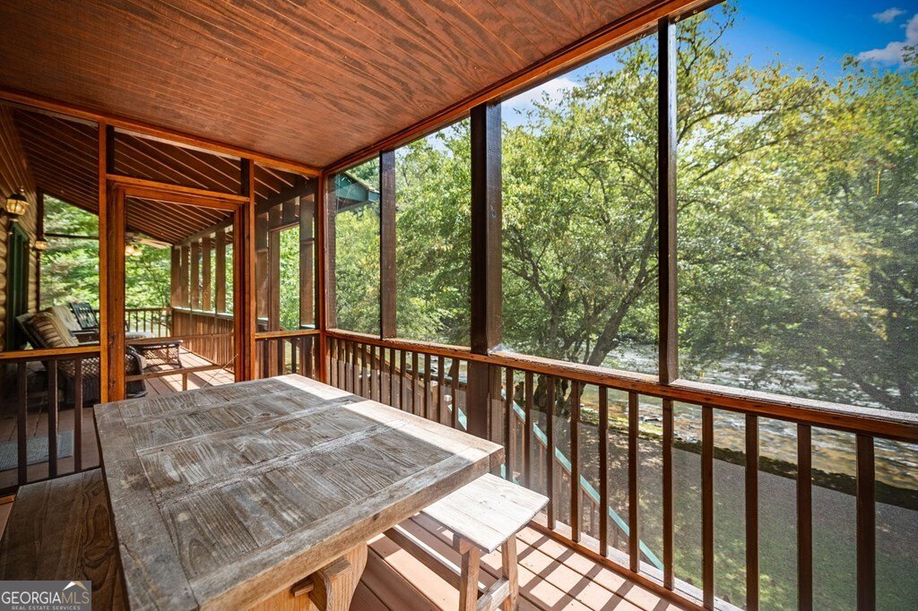 221 Muller Lane Ellijay - 37