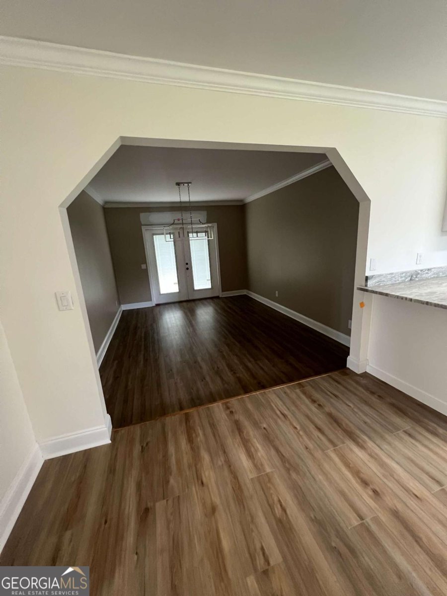 315 Newton Drive Adel - 12