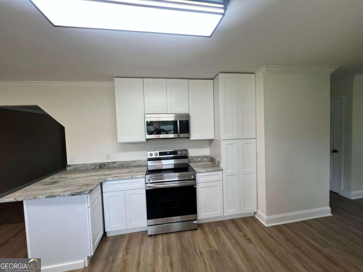 315 Newton Drive Adel - 4