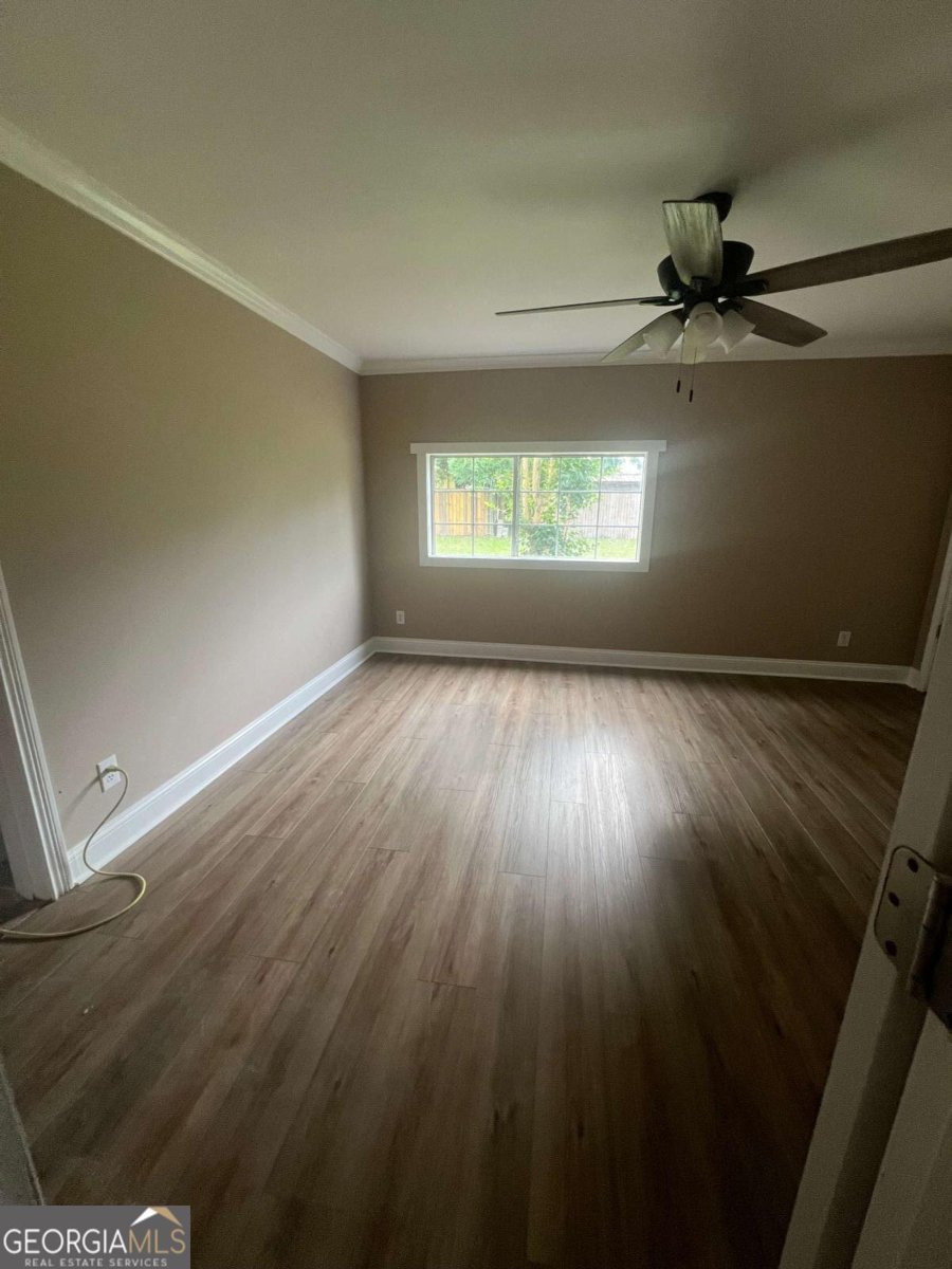 315 Newton Drive Adel - 8