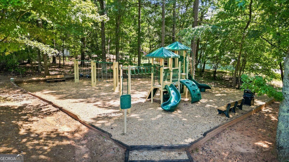 842 ROCKFOUNT Way Lawrenceville - 19