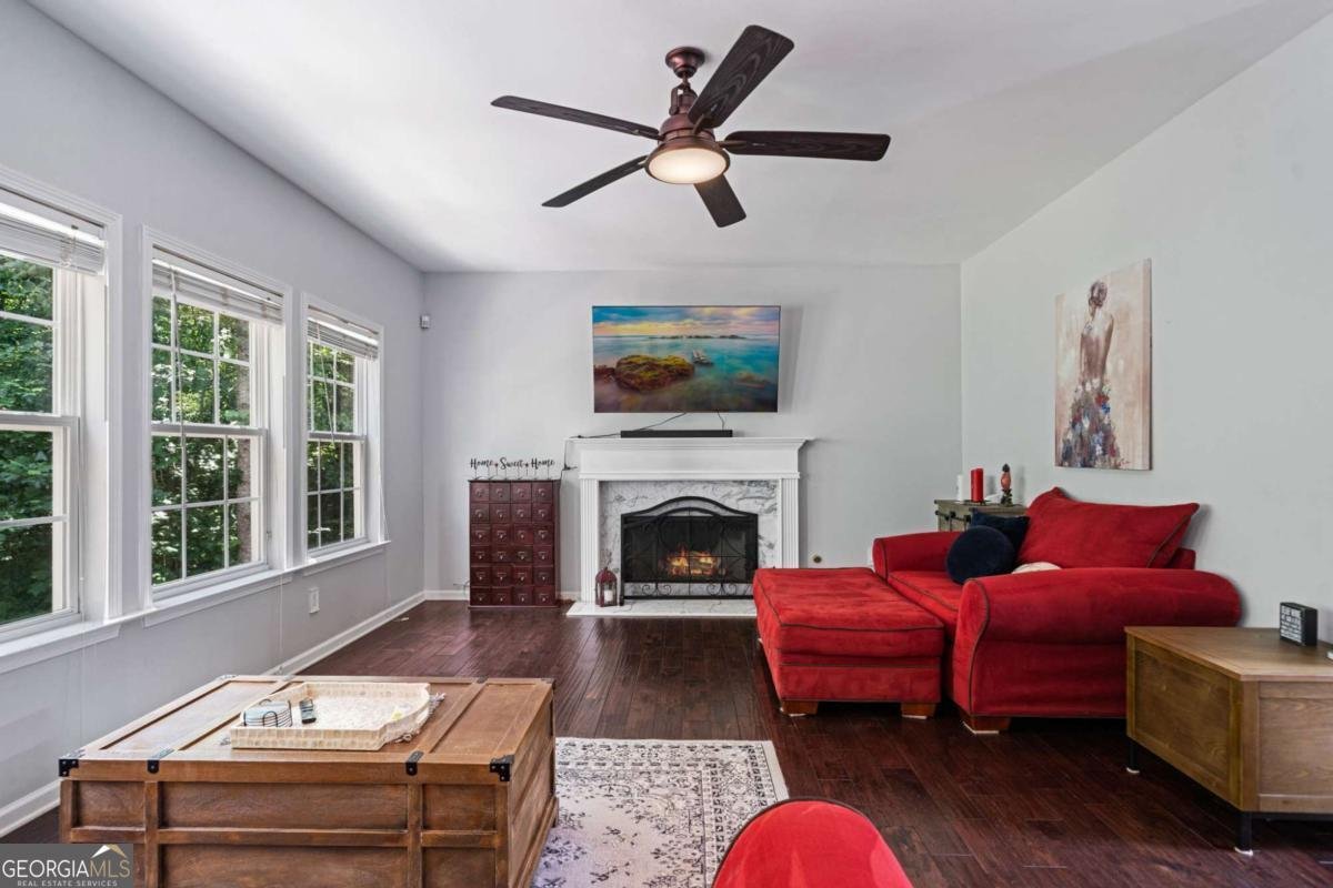 3725 Roxwood Park Drive Buford - 14