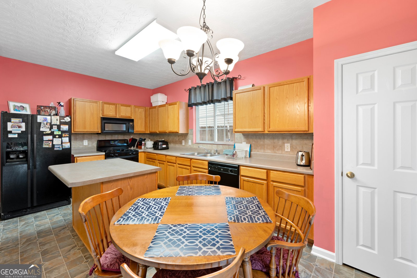 218 Silver Fox Trail Dallas - 12