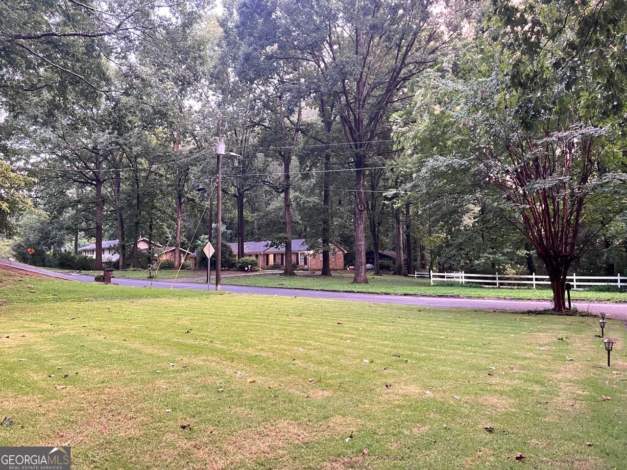 3629 EMBRY ATLANTA - 12