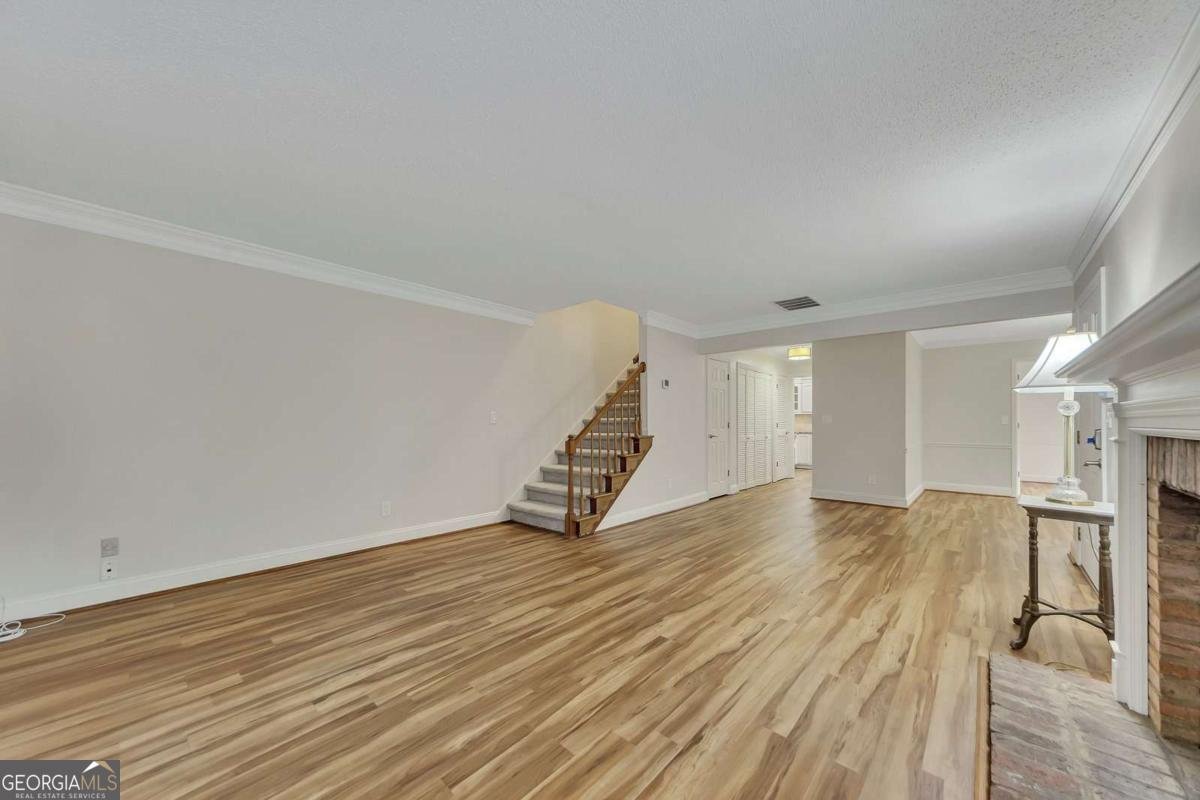 110 Great Oaks Lane Roswell - 12