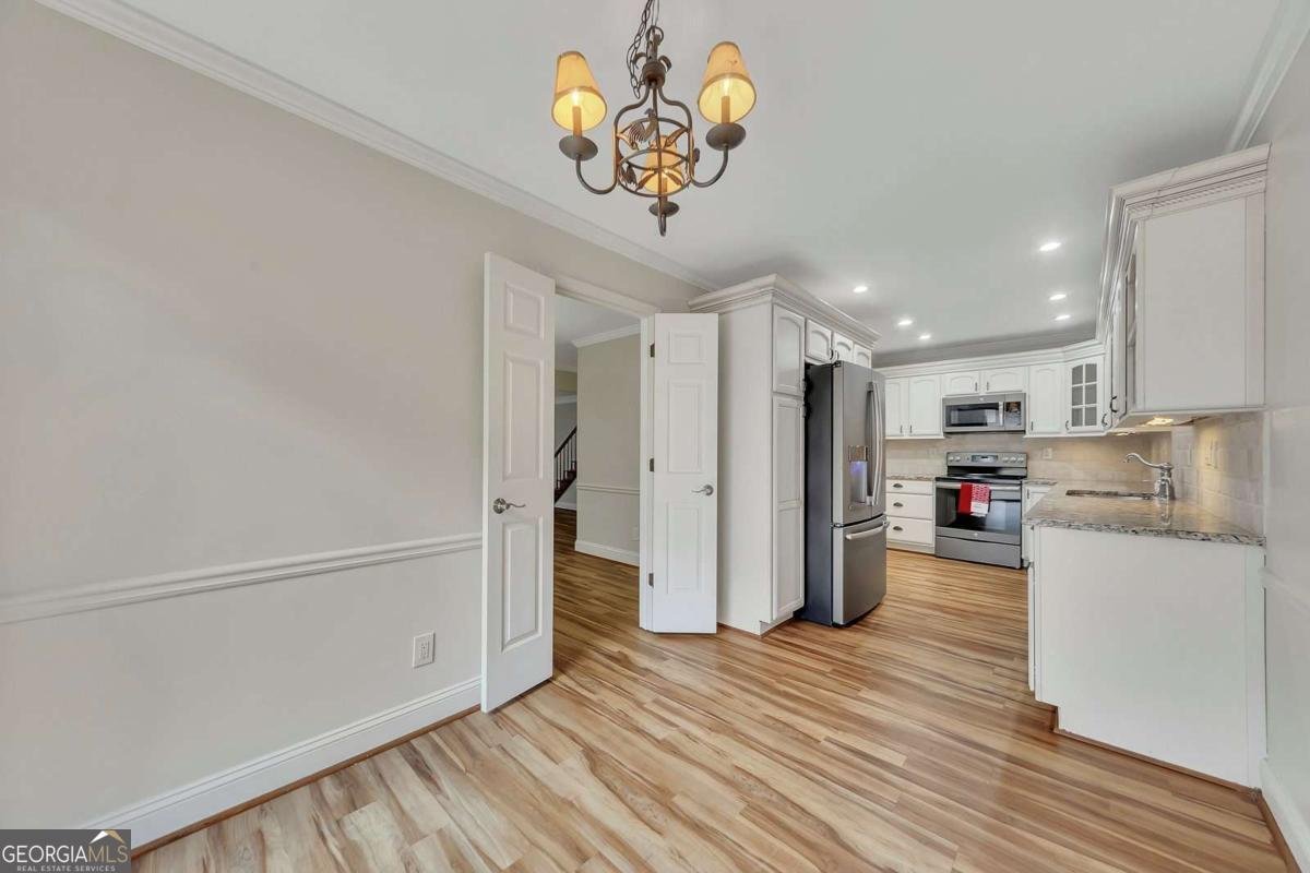 110 Great Oaks Lane Roswell - 13