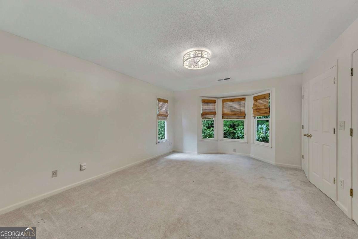 110 Great Oaks Lane Roswell - 25