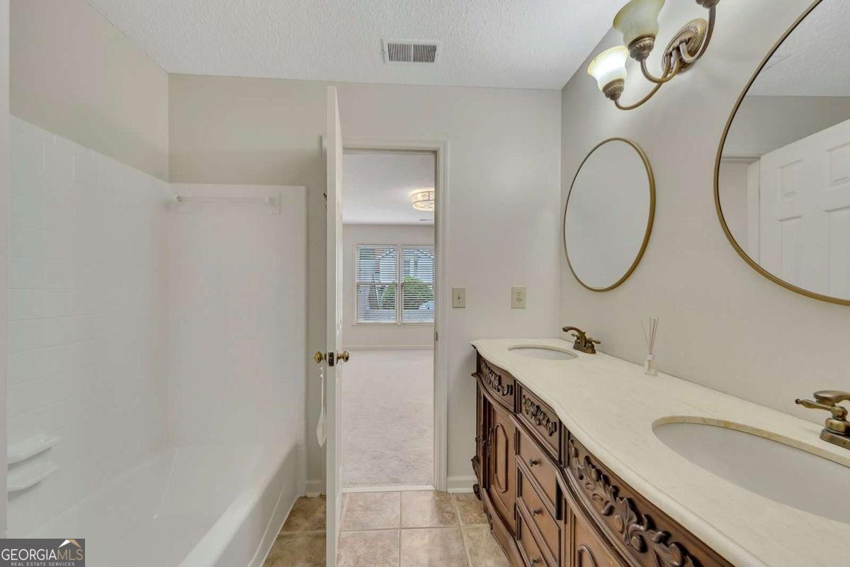 110 Great Oaks Lane Roswell - 26