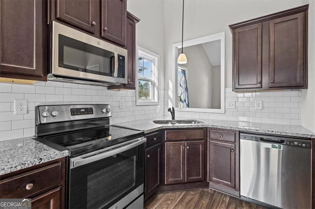 206 Glacier Court Carrollton - 3
