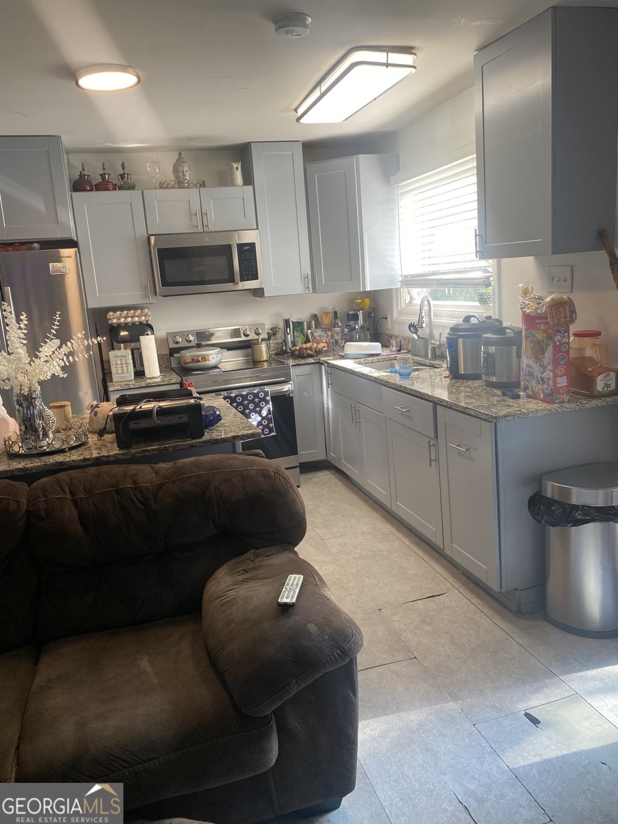 4751 Manse Drive Forest Park - 5