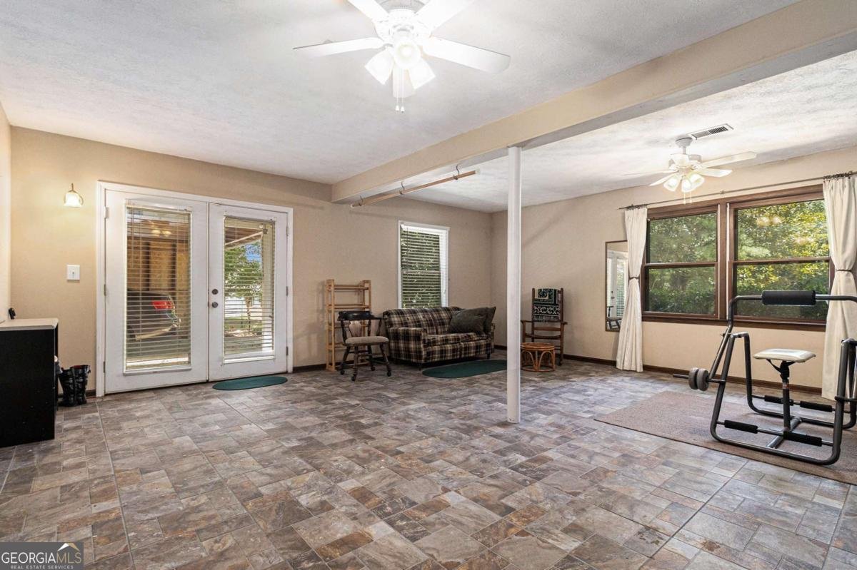 4958 Firth Lane Atlanta - 17