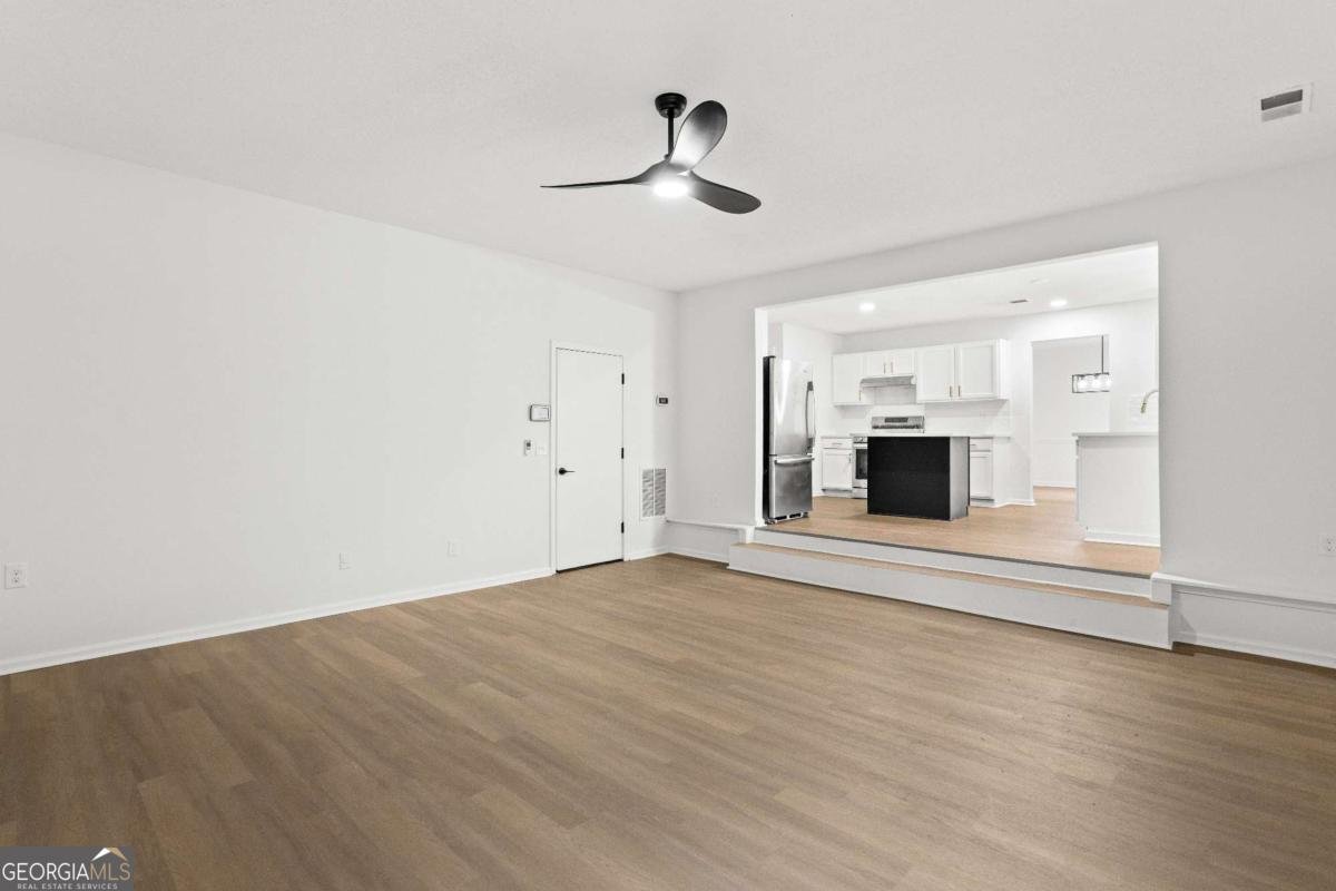 3636 River Heights Ellenwood - 22