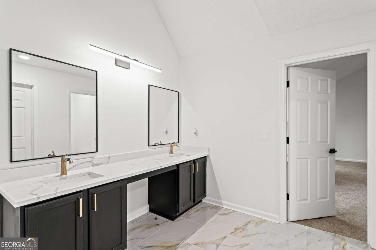 3636 River Heights Ellenwood - 26