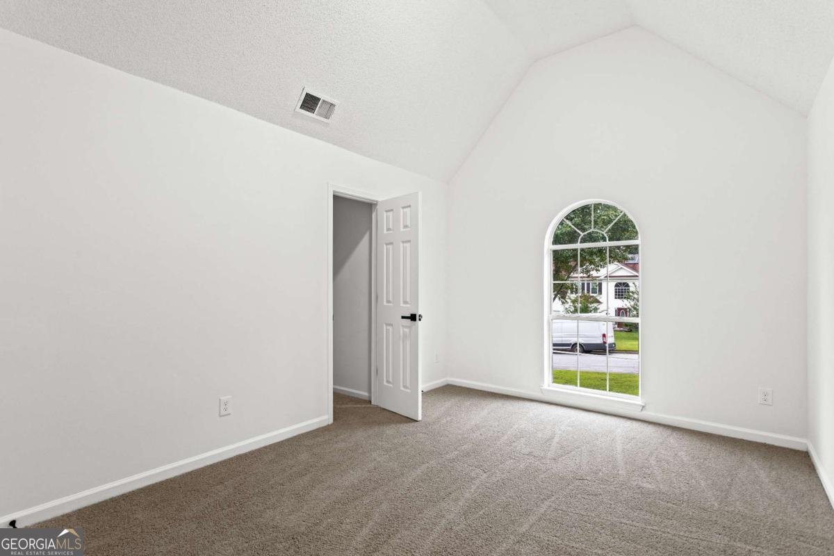 3636 River Heights Ellenwood - 31