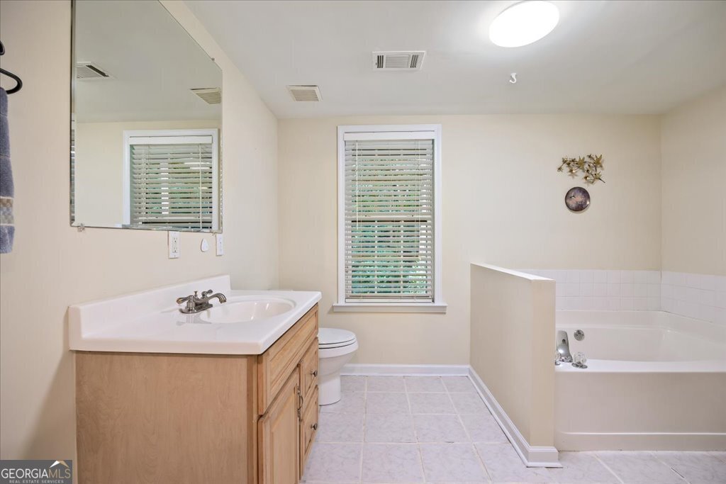 799 Gold Crest Drive Braselton - 2