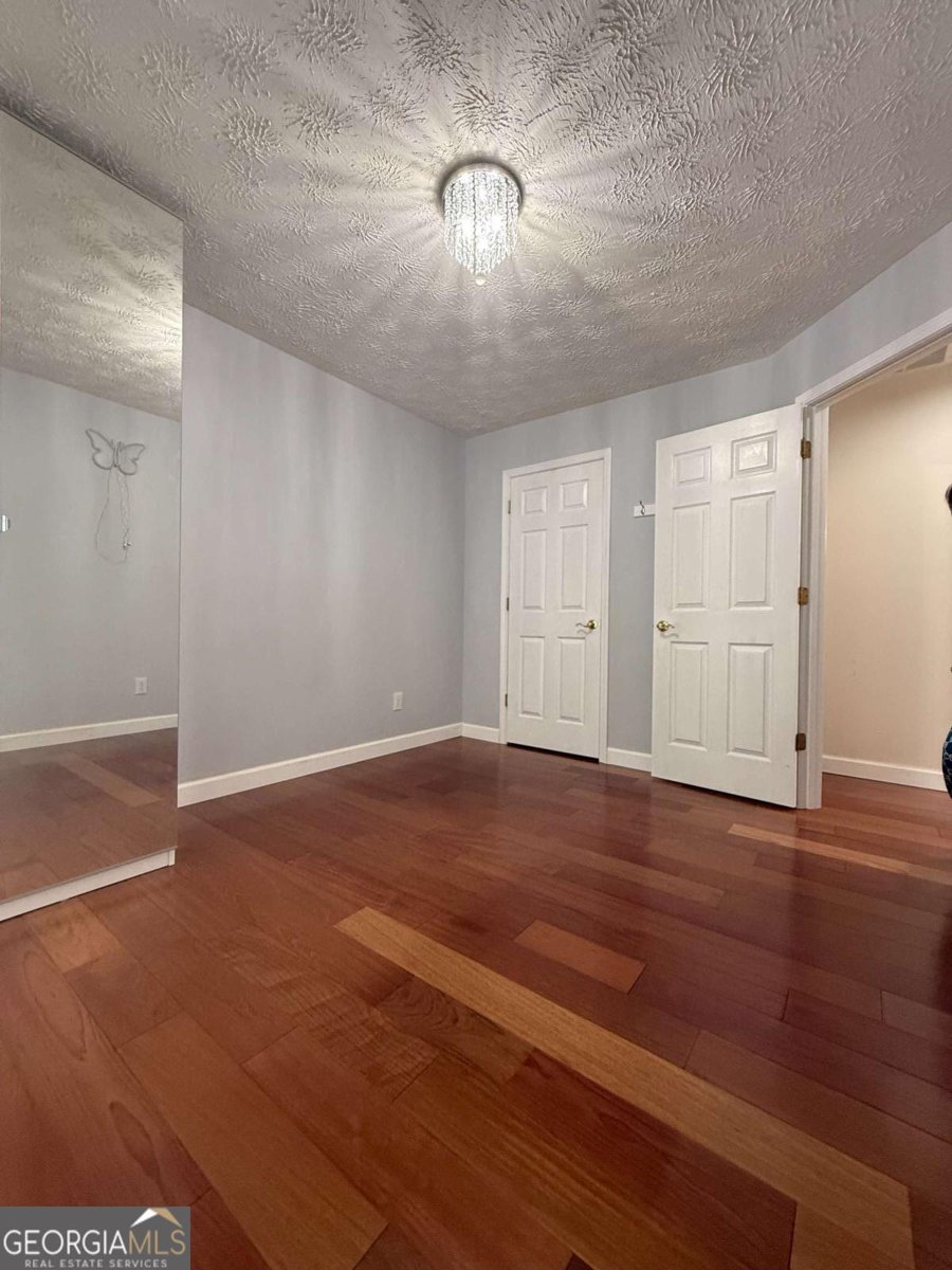 3463 Northfield Way Kennesaw - 33
