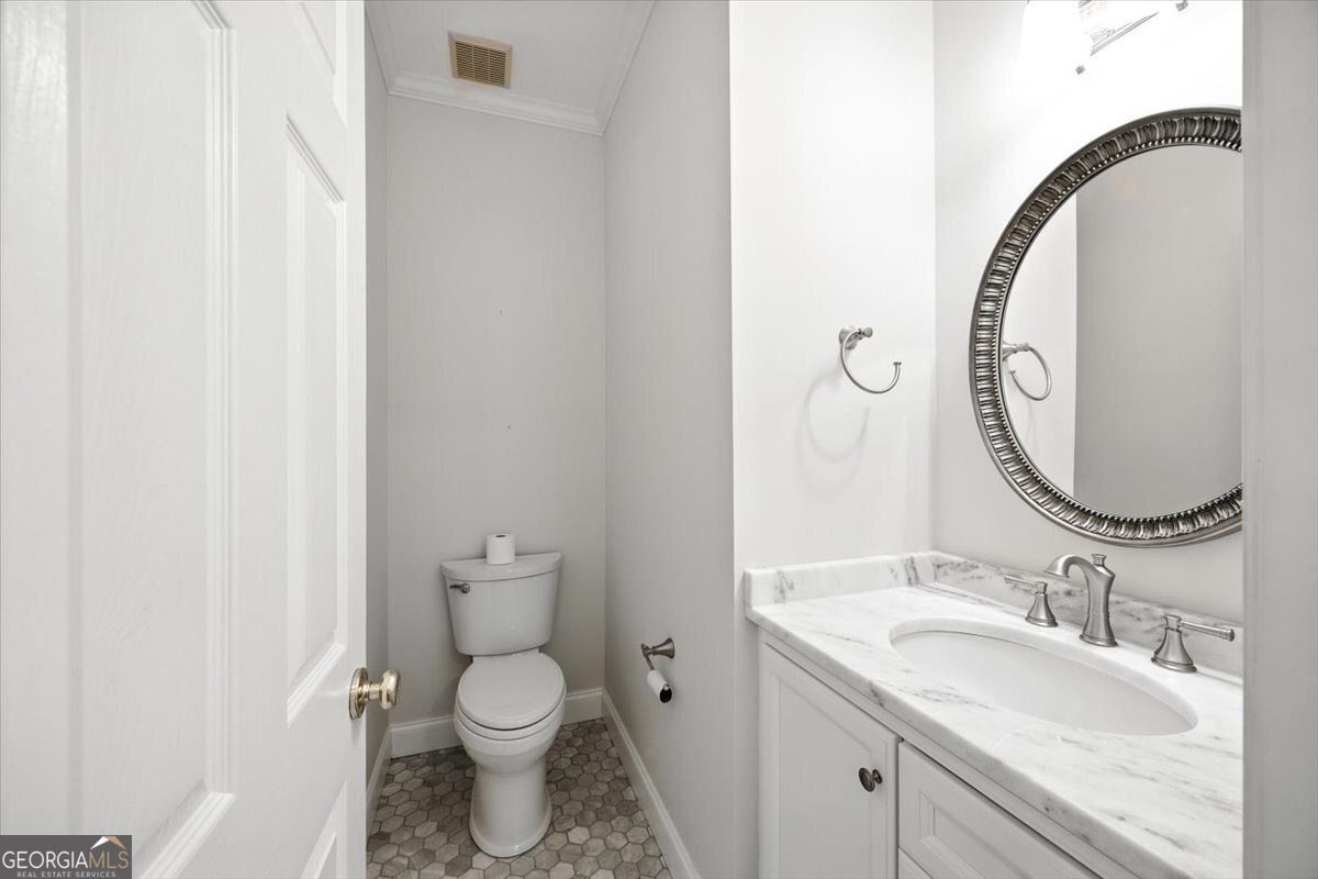 208 Troon Macon - 13
