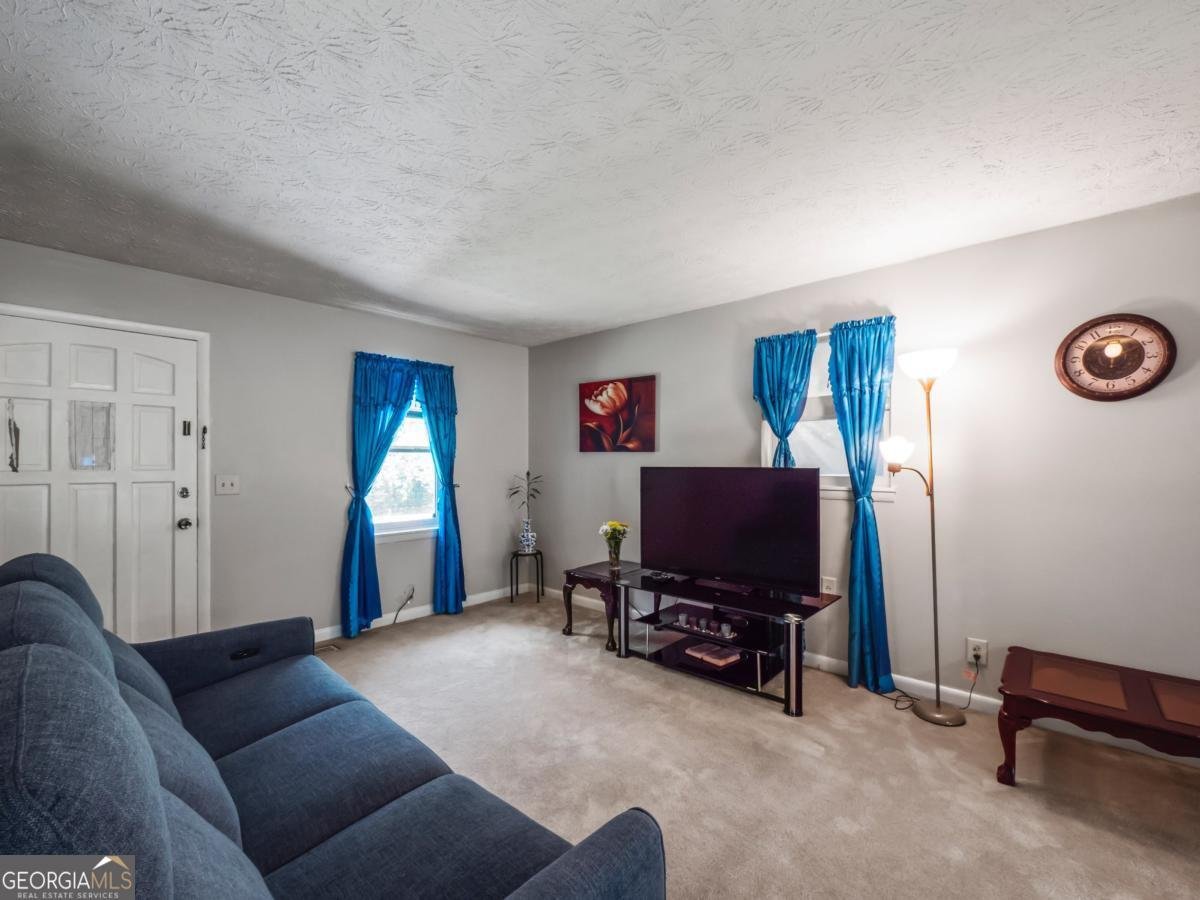 4058 Twin Springs Road Gainesville - 10