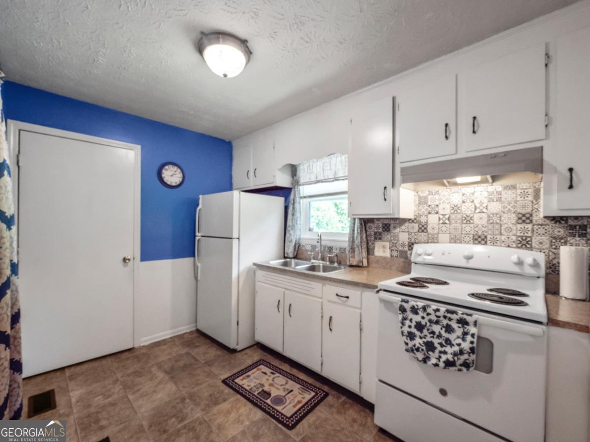 4058 Twin Springs Road Gainesville - 14