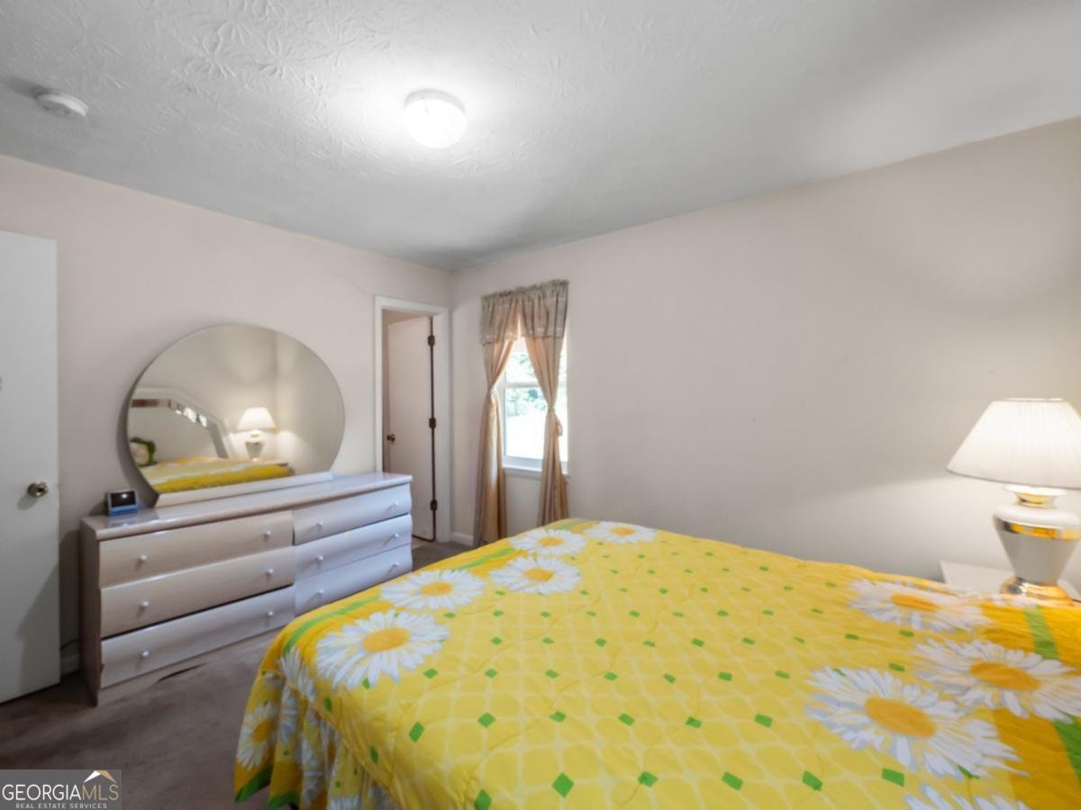 4058 Twin Springs Road Gainesville - 24