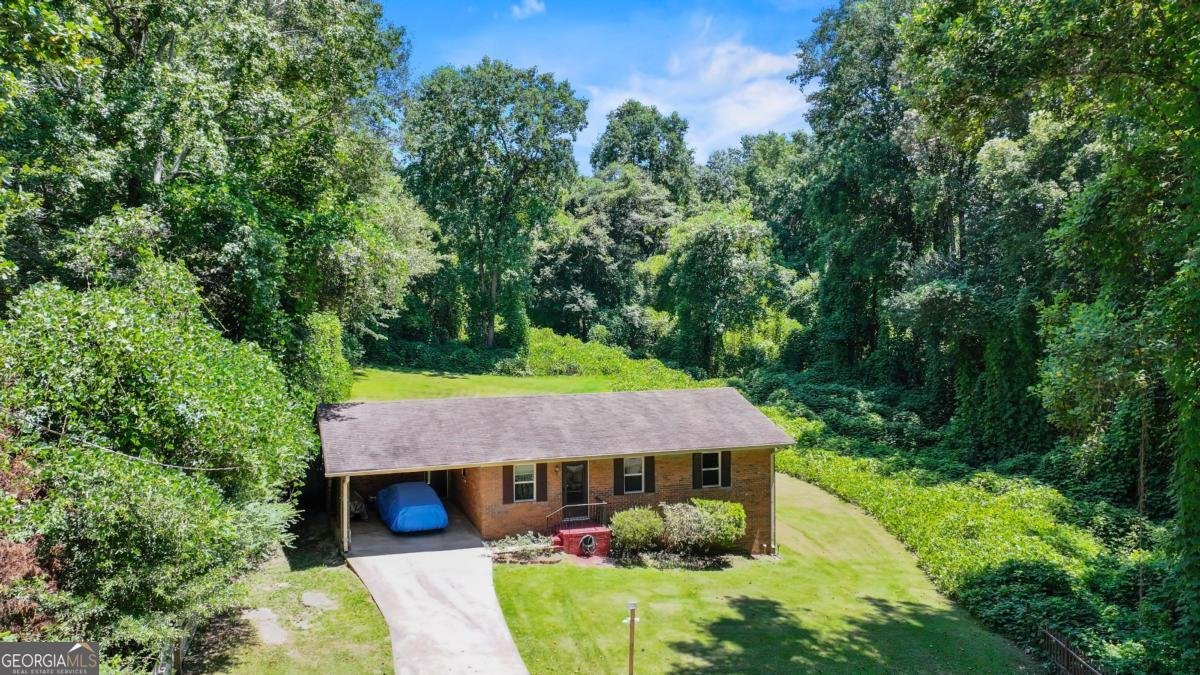 4058 Twin Springs Road Gainesville - 29