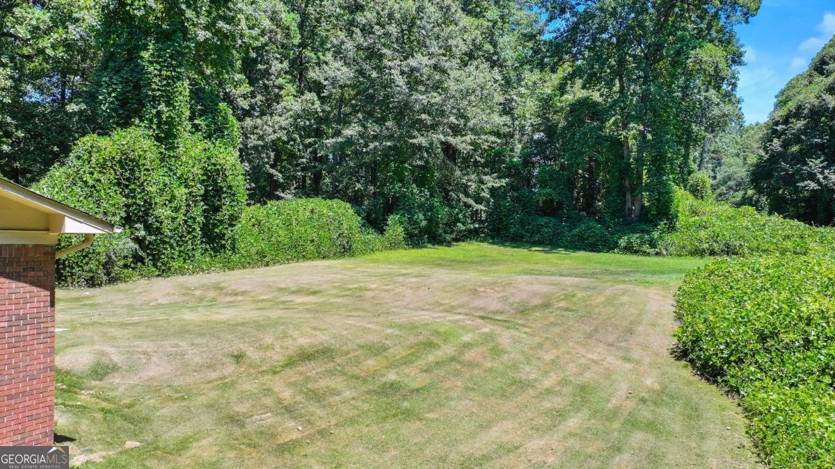 4058 Twin Springs Road Gainesville - 32