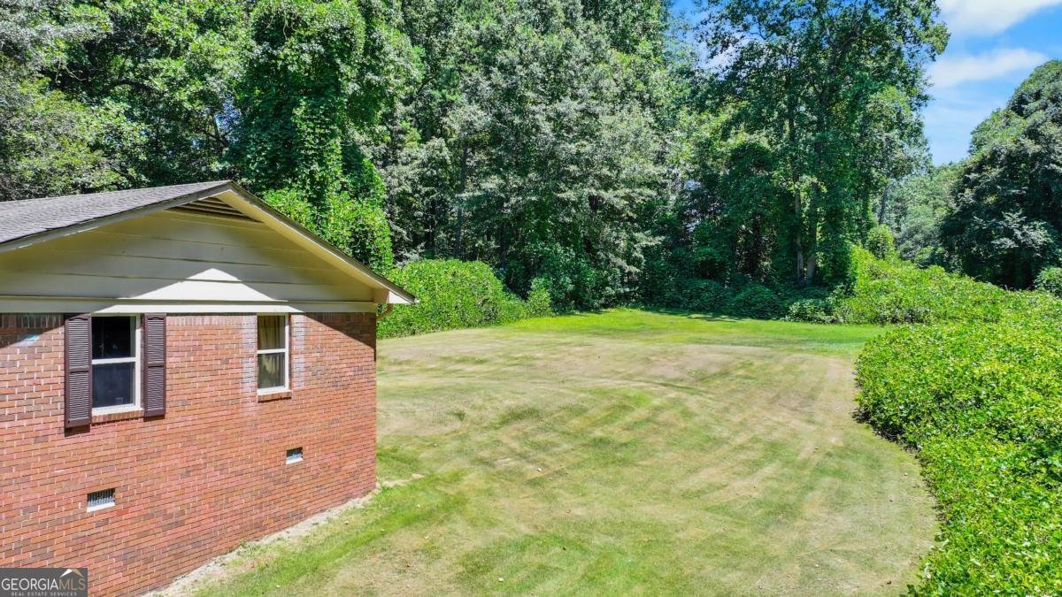 4058 Twin Springs Road Gainesville - 33