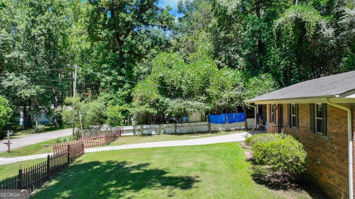 4058 Twin Springs Road Gainesville - 34