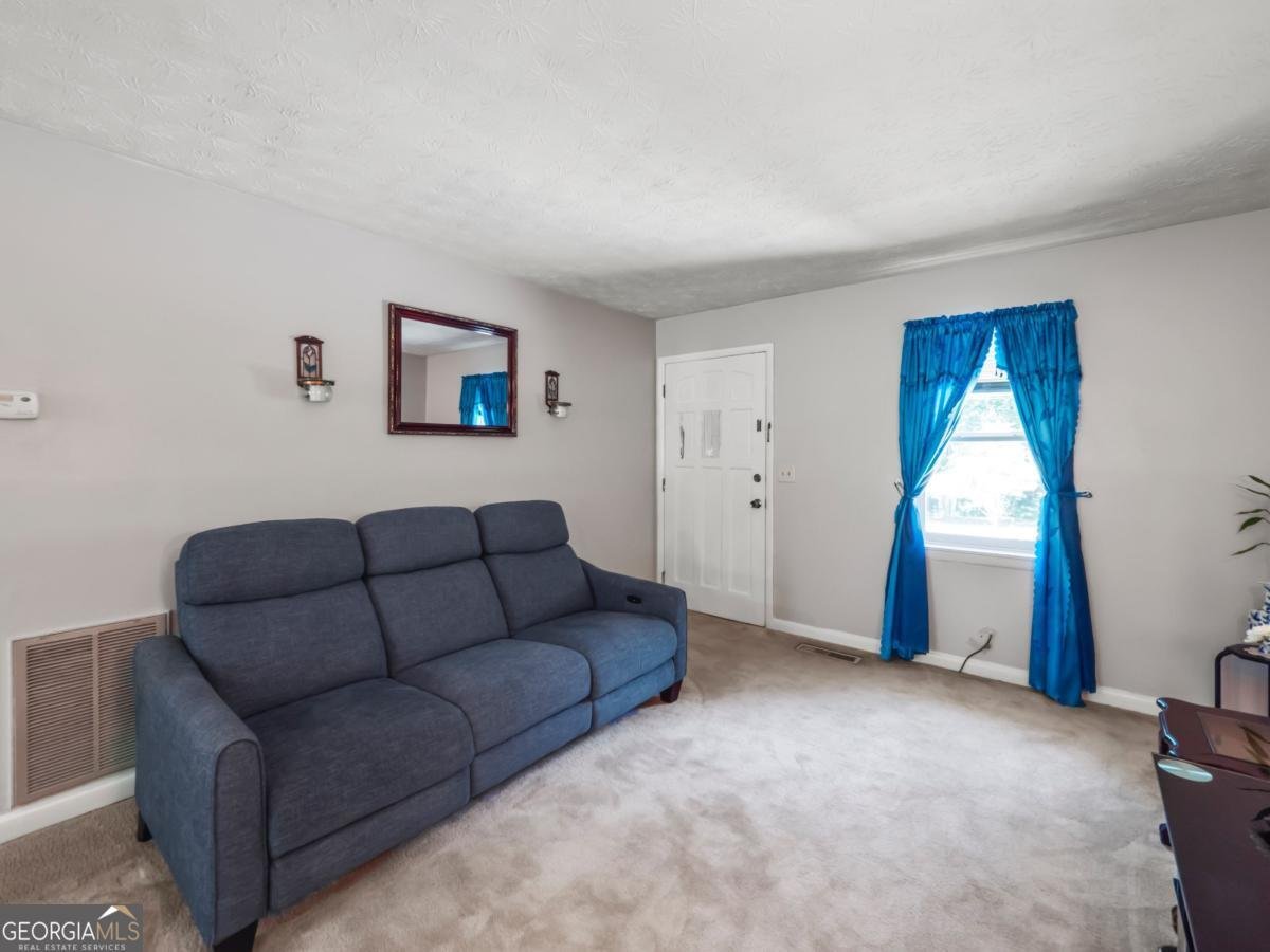 4058 Twin Springs Road Gainesville - 9