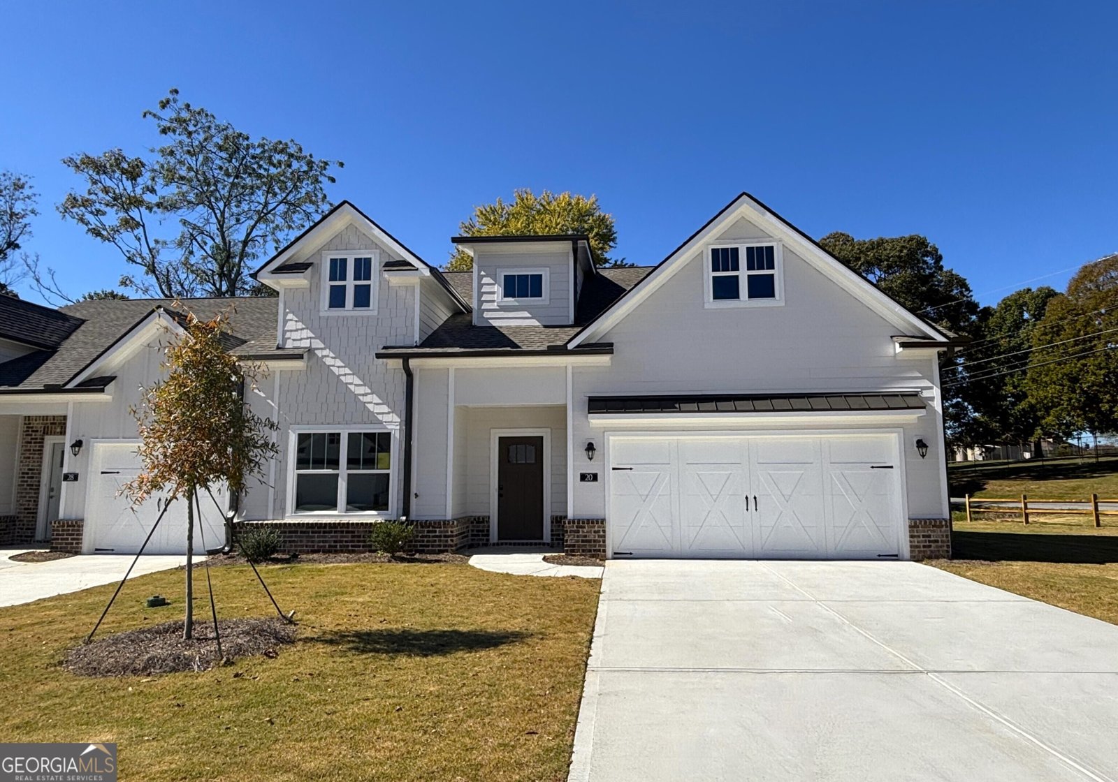 20 Village Court Cleveland - 1