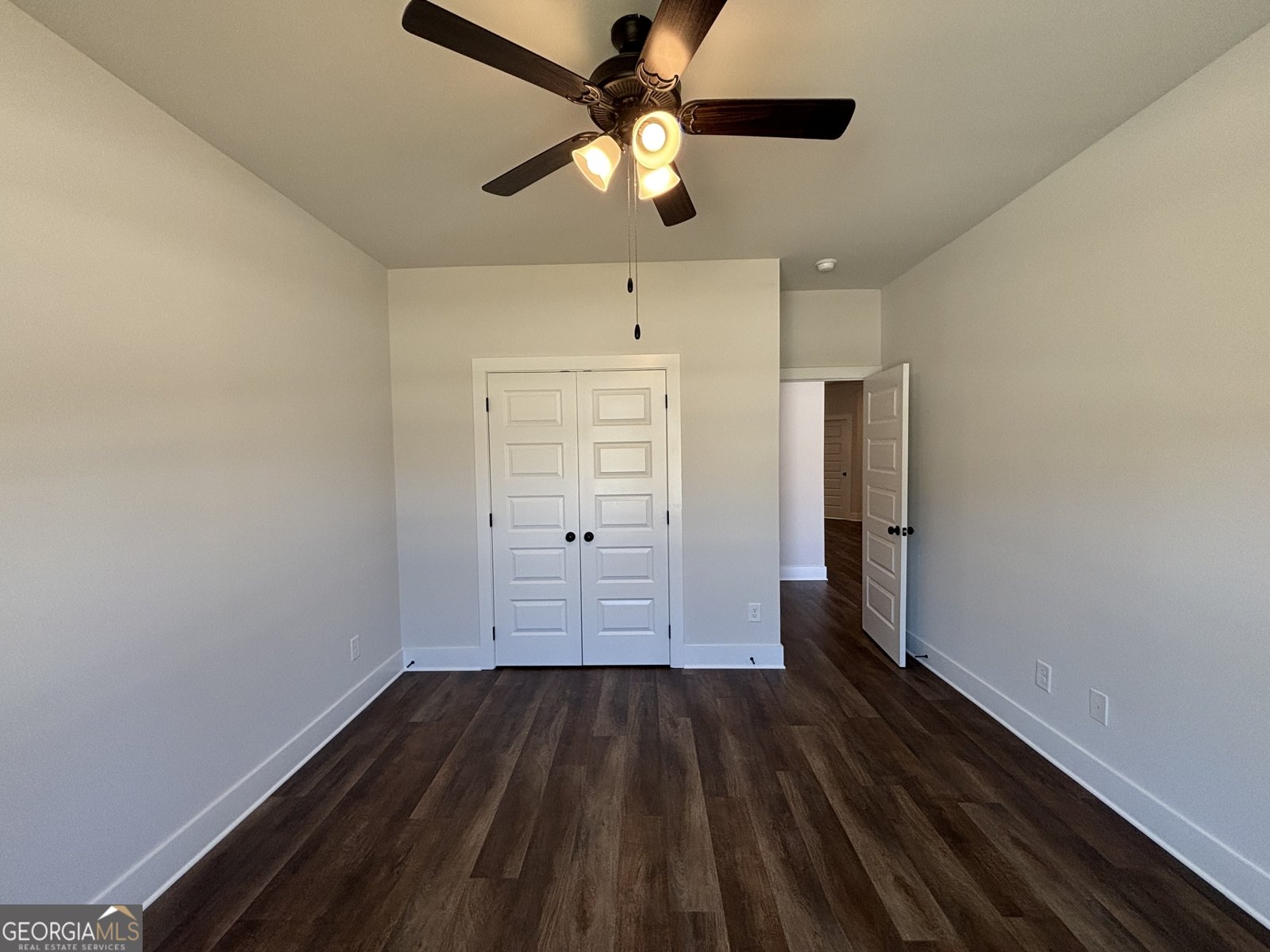 20 Village Court Cleveland - 7