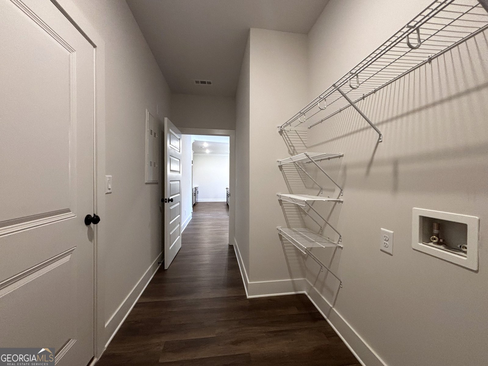 20 Village Court Cleveland - 9