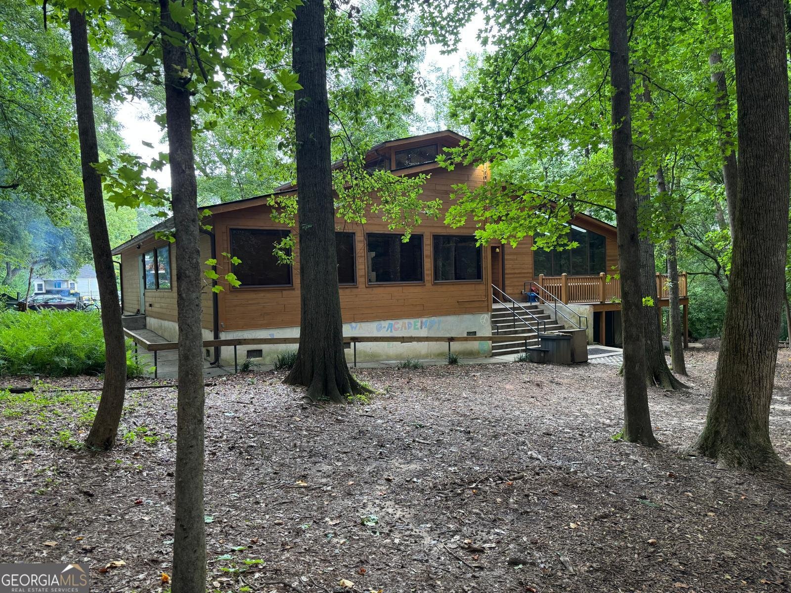 1412 Richland Road Atlanta - 19
