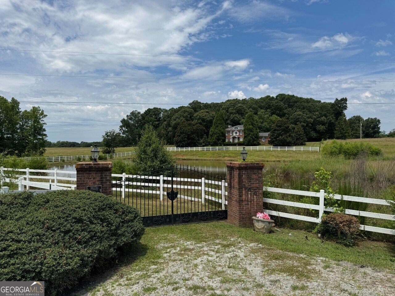 800 W Williamson Road Williamson - 21